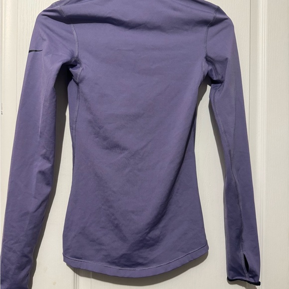 Nike long sleeve sport top with zipper - Picture 3 of 4